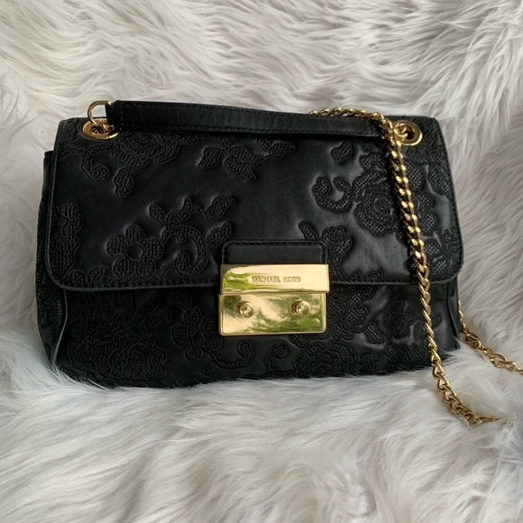 Michael Kors Sloan Lace Leather Shoulder Bag - Picture 2 of 13